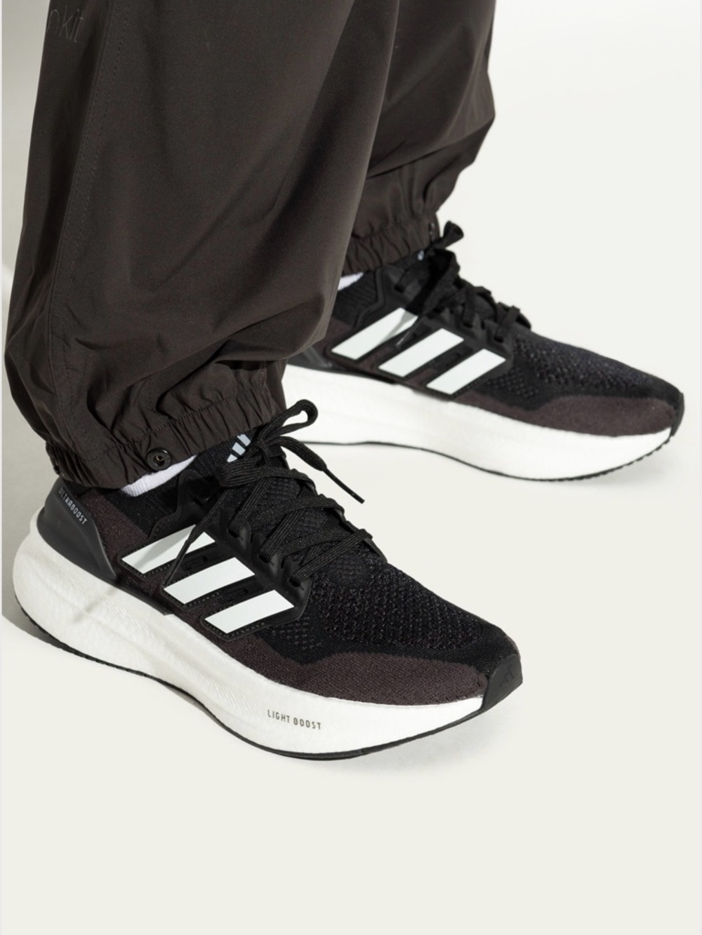 Adidas Ultra Boost 5 W Size 8.5 🔥
